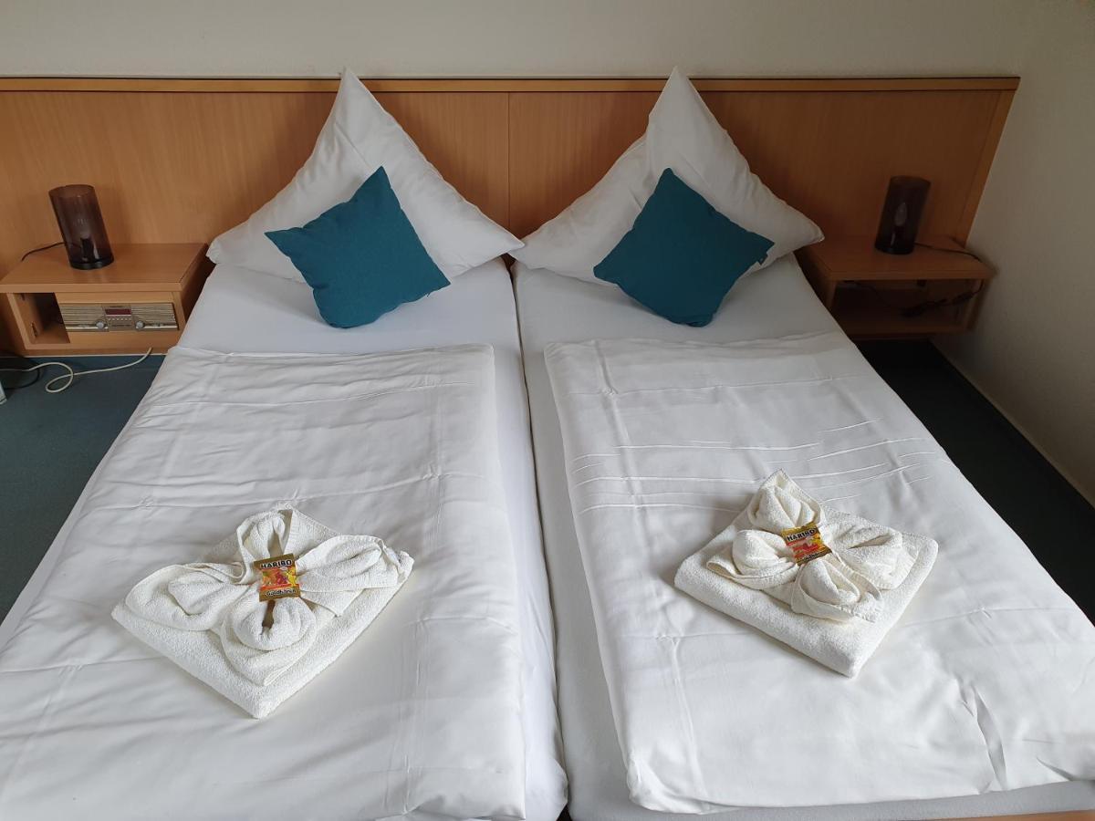 Olympia Hotel & Restaurant Inden ภายนอก รูปภาพ